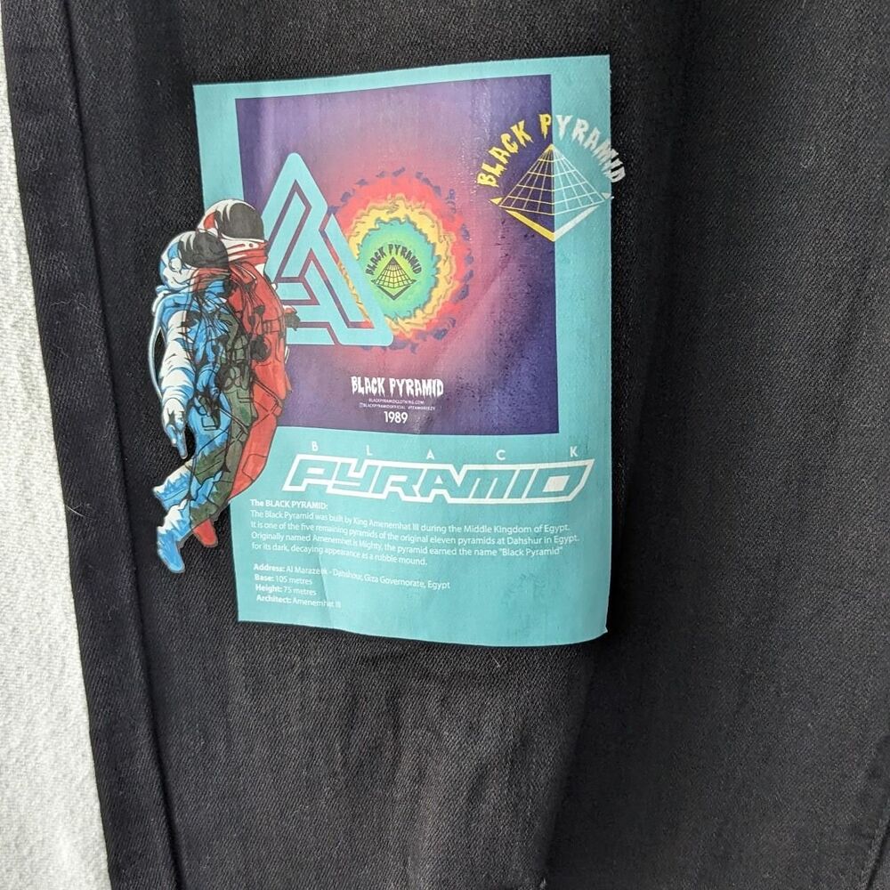 Black Pyramid Future Relic Patchwork Distressed B… - image 4